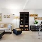 Punta Prima - Charming Spanish With South-facing Terrace By The Sea Apartment *